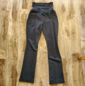 A Pea in the Pod Maternity Pants